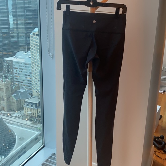 Lululemon black leggings - Picture 3 of 3